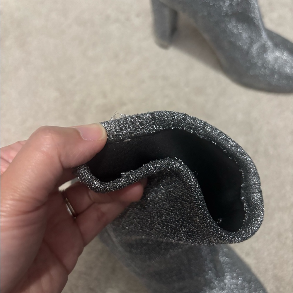 Elegant Silver Ankle Boots - Picture 6 of 10